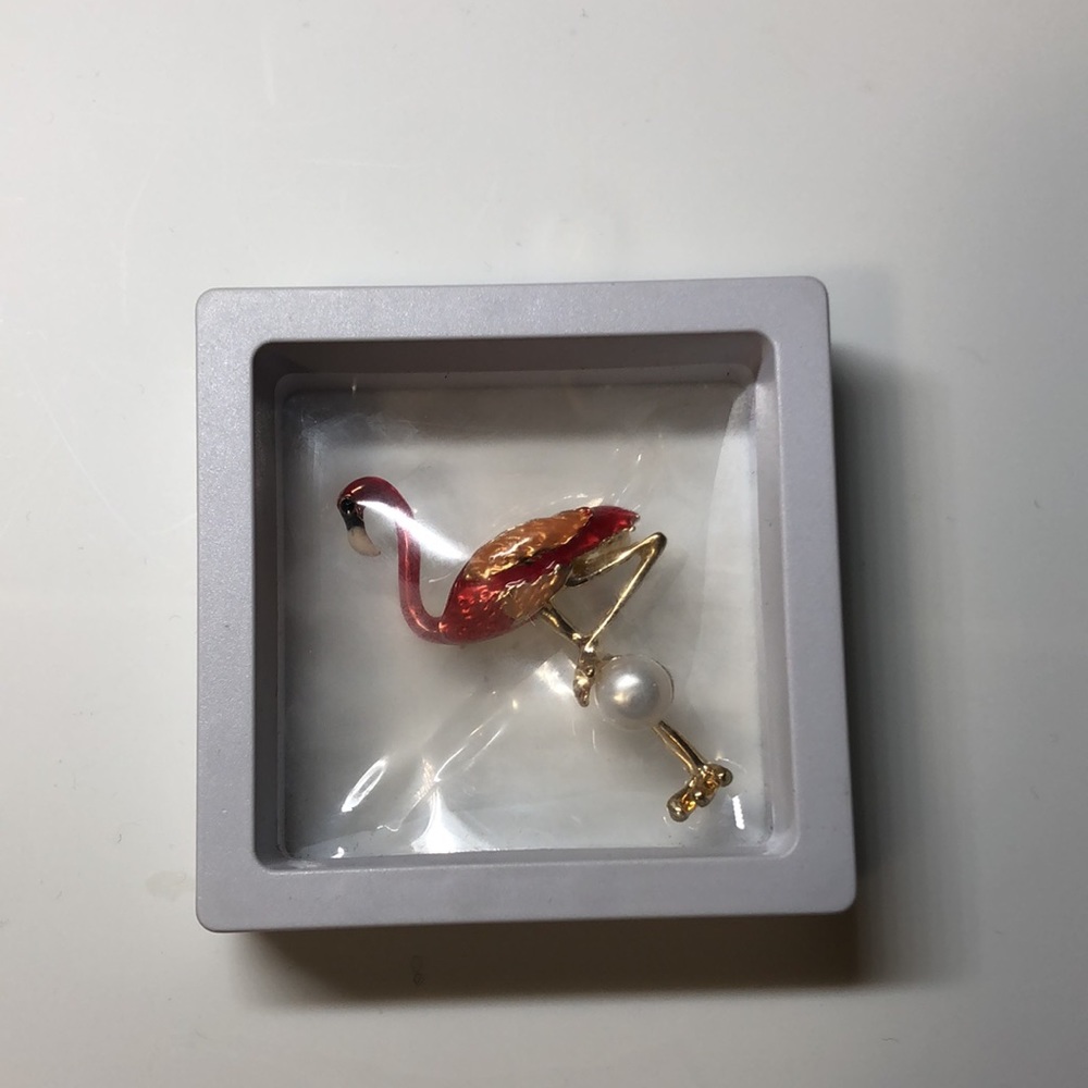brooch